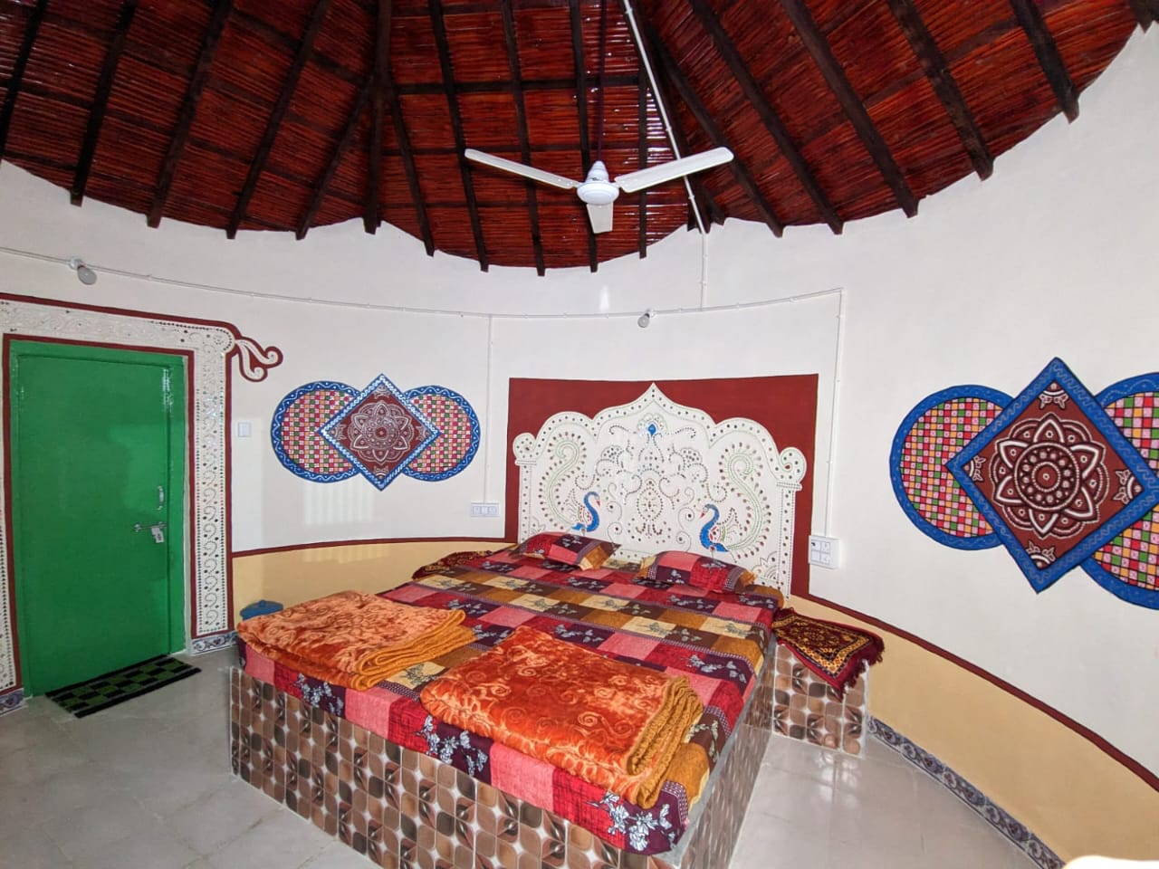 Comforts of Home at Moon HomeStay - Photo 2